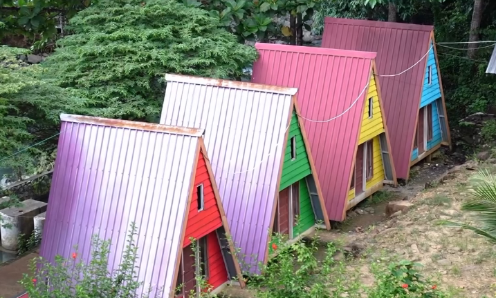 Villa Penginapan Segitiga